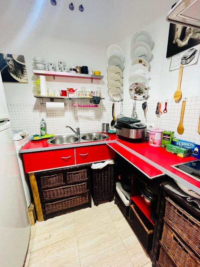 Apartamento Privado En Alameda De Hercules Seville Luaran gambar