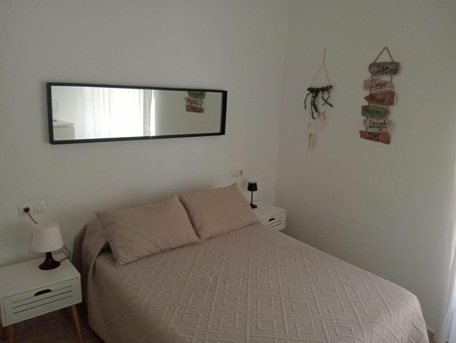 Apartamento Privado En Alameda De Hercules Seville Luaran gambar
